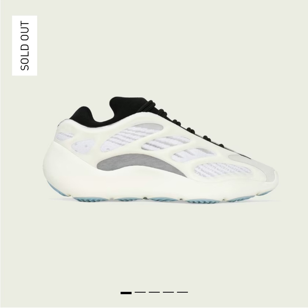 Yeezy YZY 700 V3